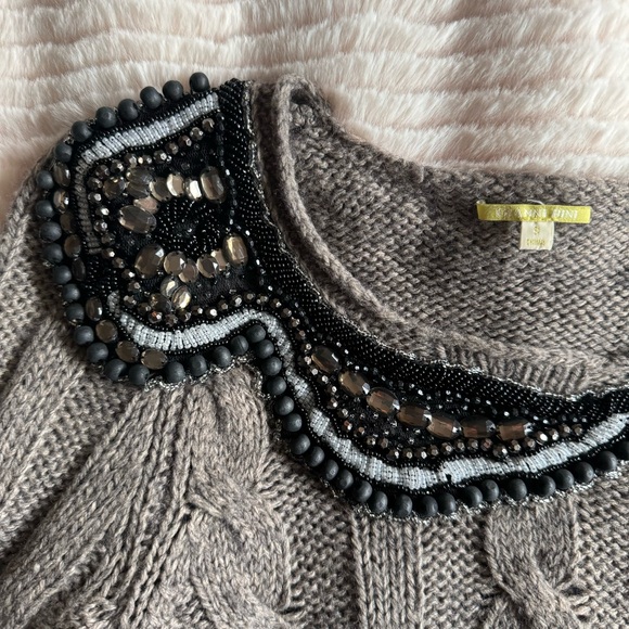 🎄Gianni Bini Embellished Knit Sweater Tunic - Picture 6 of 7